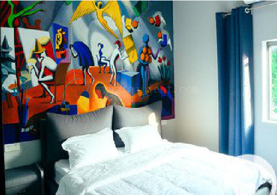 大新对于酒店的墙体彩绘而言更注重哪些方面？